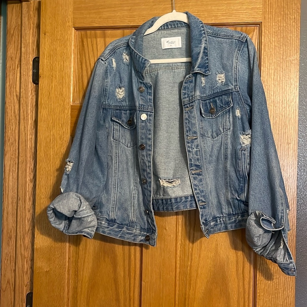 KanCan distressed jean jacket